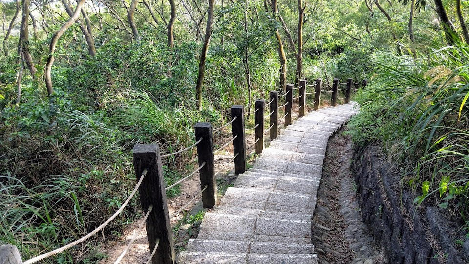 鳳崎落日步道 - 抖下坡？