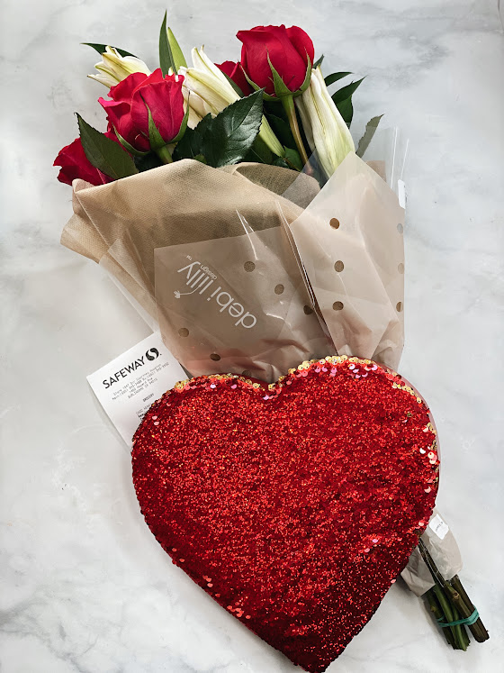 12 Best Flowers for Valentine's Day 2024 - Popular Roses & Arrangements to  Send to Your Valentine