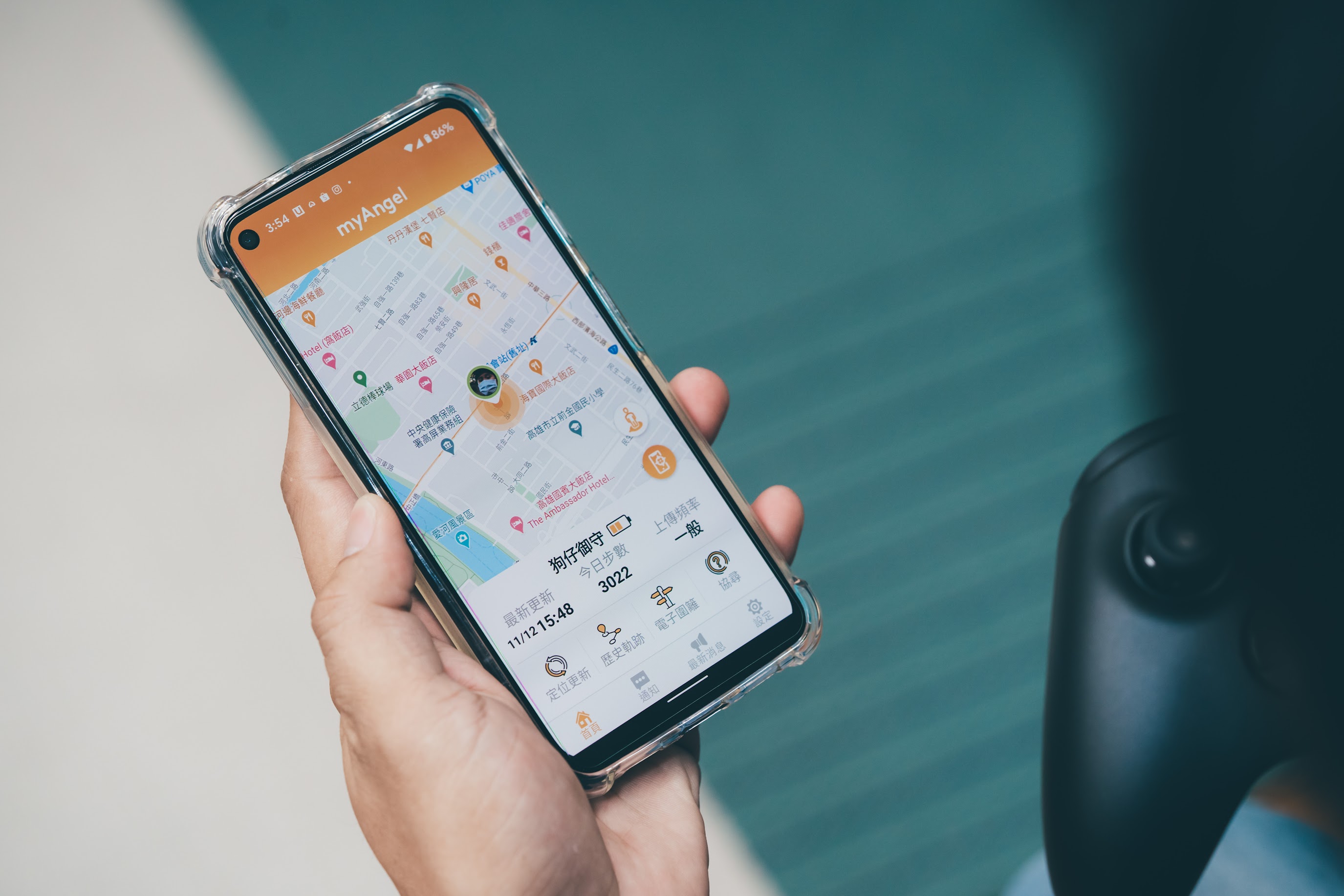 長輩走失救星 台灣大 myAngel 御守錶 科技照護開箱體驗｜NB-IoT 技術、GPS、10 日續航、電子圍籬、多重定位、計步功能、孩童協尋｜科技狗 - GPS, 失智, 孩童, 小孩走失, 御守錶, 手錶, 智慧手環, 智慧穿戴, 照護, 物聯網, 老人, 藍牙手環, 藍牙手錶, 追蹤, 運動手環 - 科技狗 3C DOG