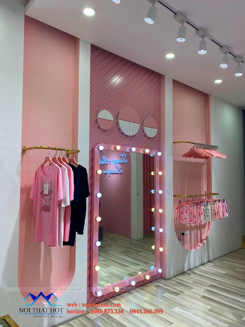 trang trí shop quần áo