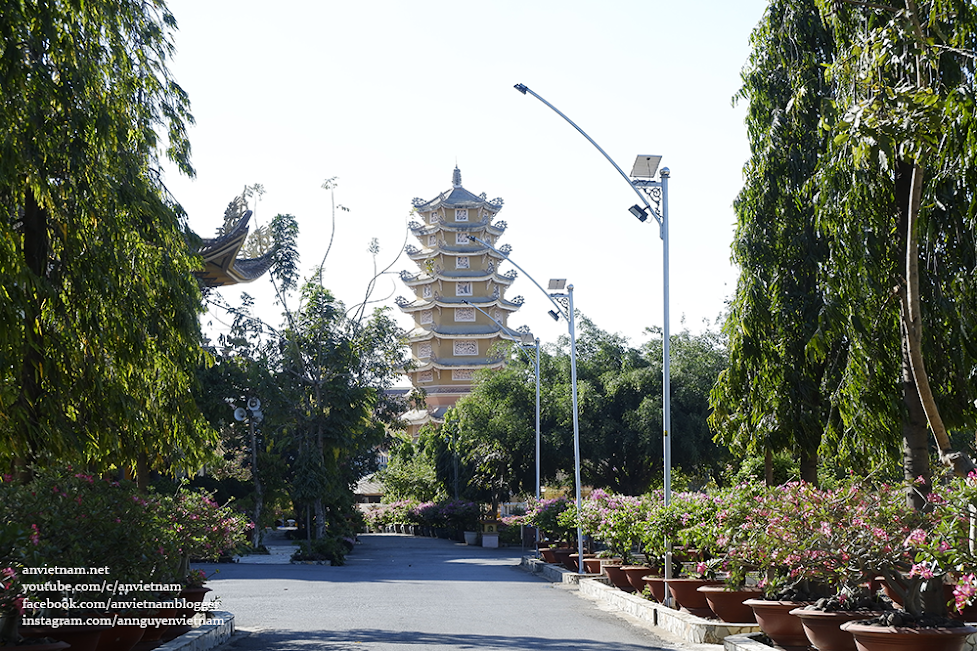 Du lịch tâm linh Bà Rịa – Vũng Tàu: chùa Hộ Pháp ở huyện Tân Thành