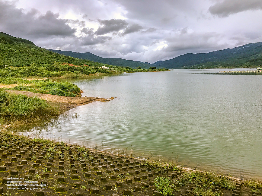 Du lịch bụi Lâm Đồng: hồ Ka La và đập Ka La ở Di Linh