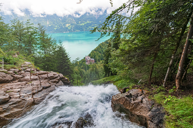 Viaje a Suiza, un pequeño bocado en 14 días - Blogs de Suiza - INTERLAKEN: GIESSBACHFÄLLE E ISELTWALD; LAUTERBRUNNEN: EL VALLE DE LAS CASCADAS (4)