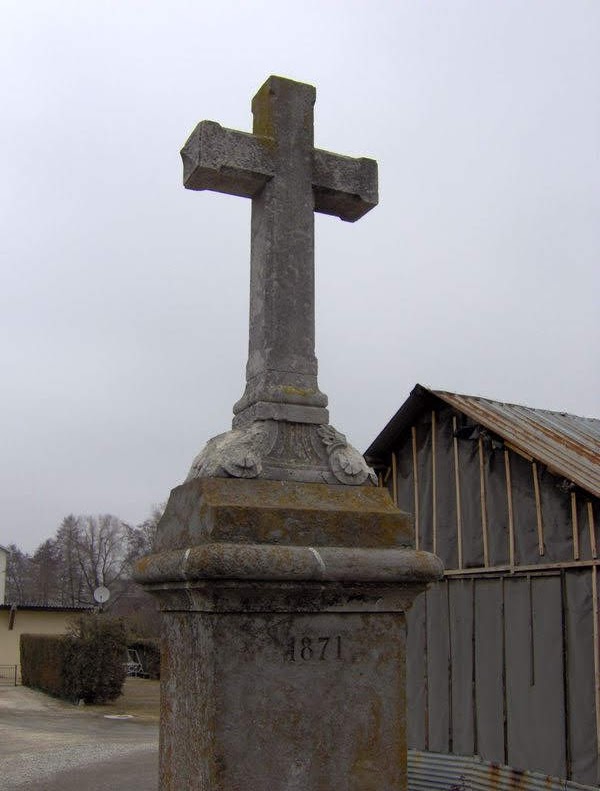 Une croix de mission à St Theoffrey