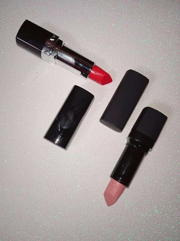 Avon Ultra Matte Lipstick: Is It Worth It?