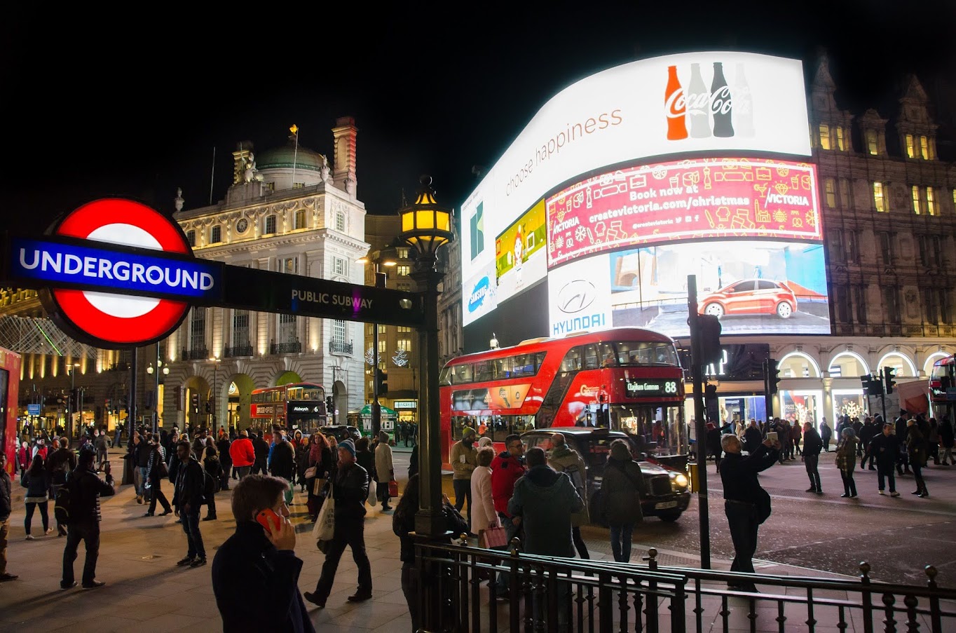 Piccadilly Circus