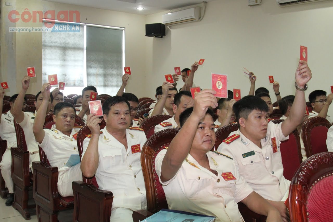 Đại hội biểu quyết tại Đại hội