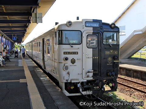 JR九州　キハ47＆キハ140「指宿のたまて箱」　指宿にて_11