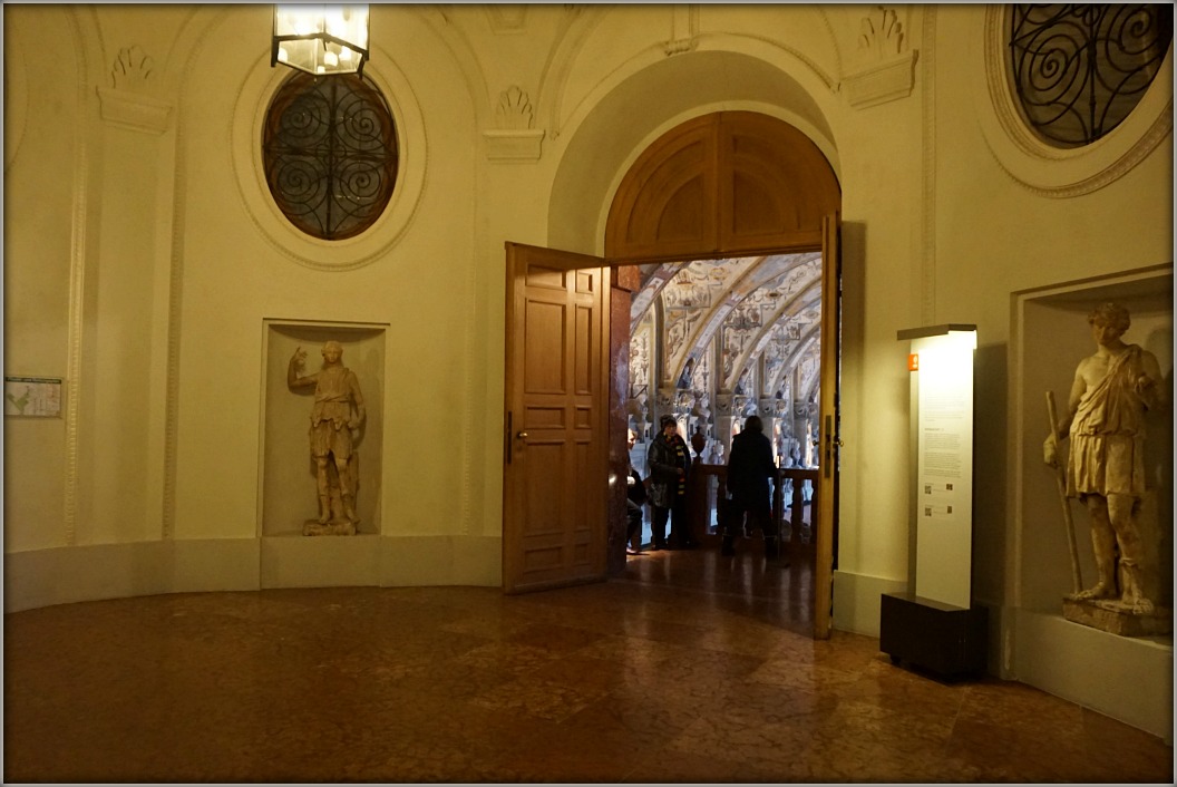 Рождество в Баварии. Воспоминания из прошлой жизни. 2018 год. Бонус - заснеженный праздничный Дрезден...