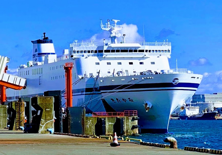 苫小牧西港・太平洋フェリーきたかみ