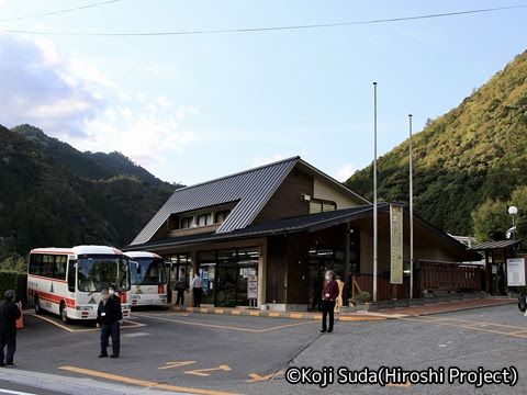 奈良交通「八木新宮線ツアー」　・938　十津川温泉バスセンター_01