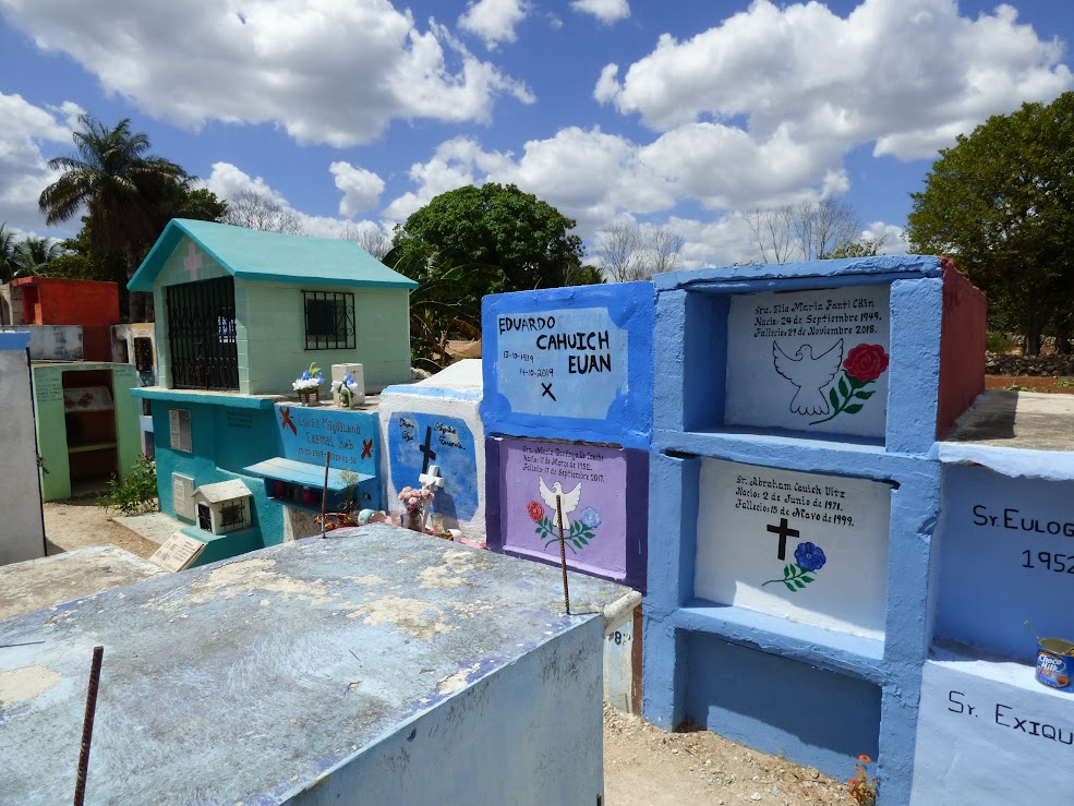 cimetière pomuch