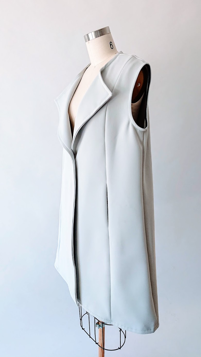 Result: Sleeveless Coat - Reimagine | Fafafoom Studio 