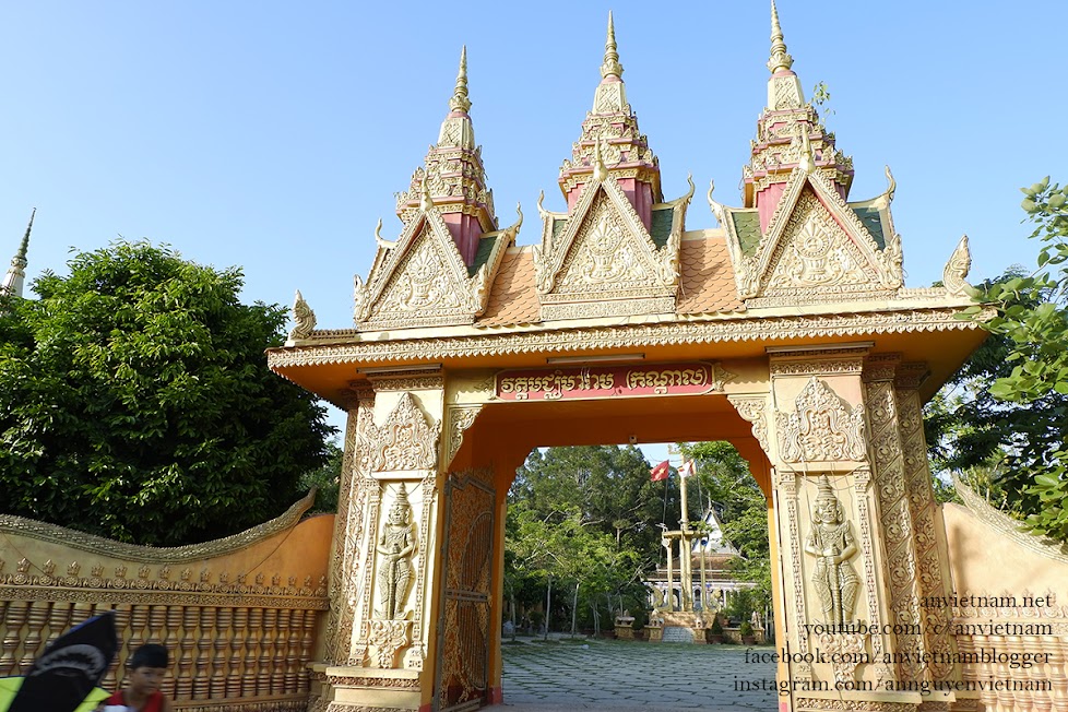 Du lịch tâm linh Trà Vinh: ghé chùa Majjhimarama (chùa Cành Đa)