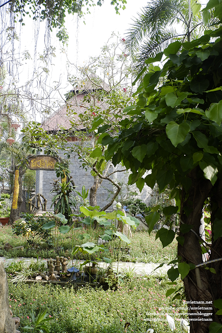 Khu vườn Phật giáo ở chùa Phổ Giác (chùa Lá) Hóc Môn