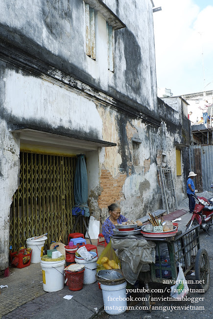 Những bức tường rêu phong ở Sa Đéc