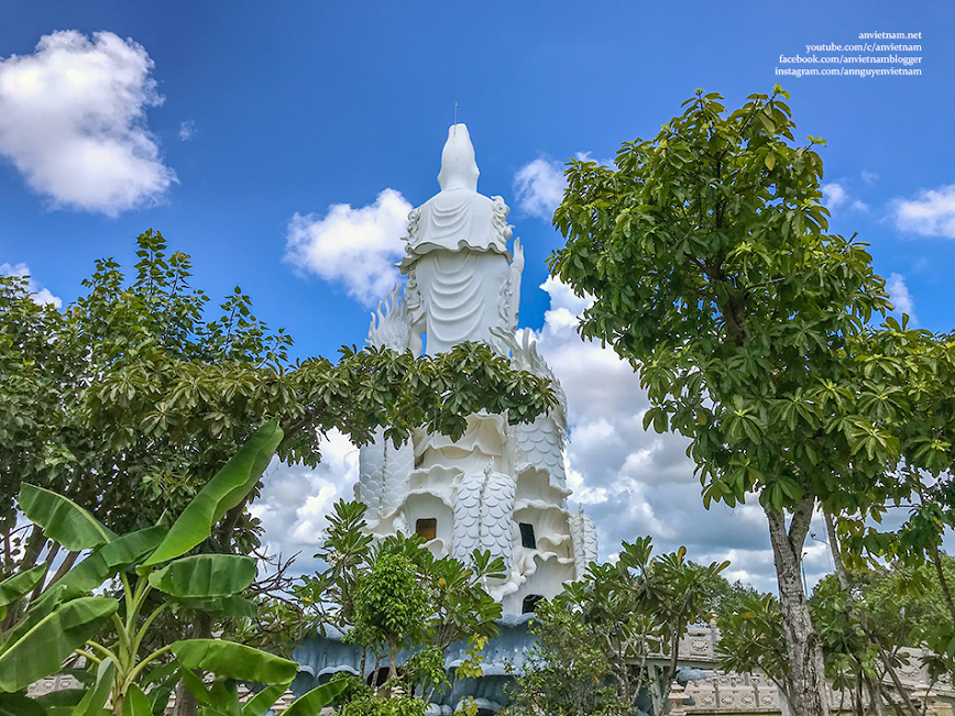 Du lịch tâm linh Tây Ninh: đẹp mắt chùa Thiền Lâm (chùa Gò Kén)