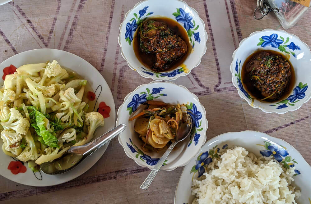 local burmese food .jpg