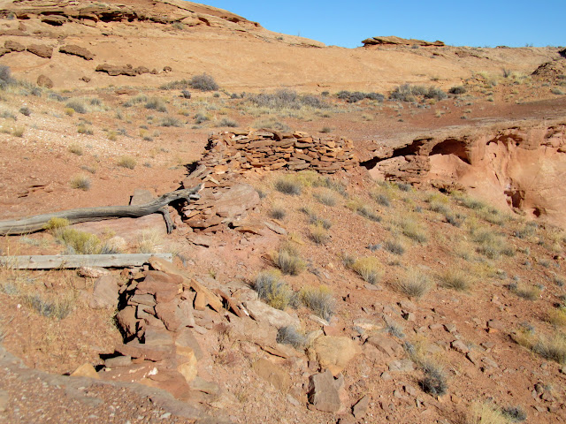 Rock walls sealing off Bull Pasture
