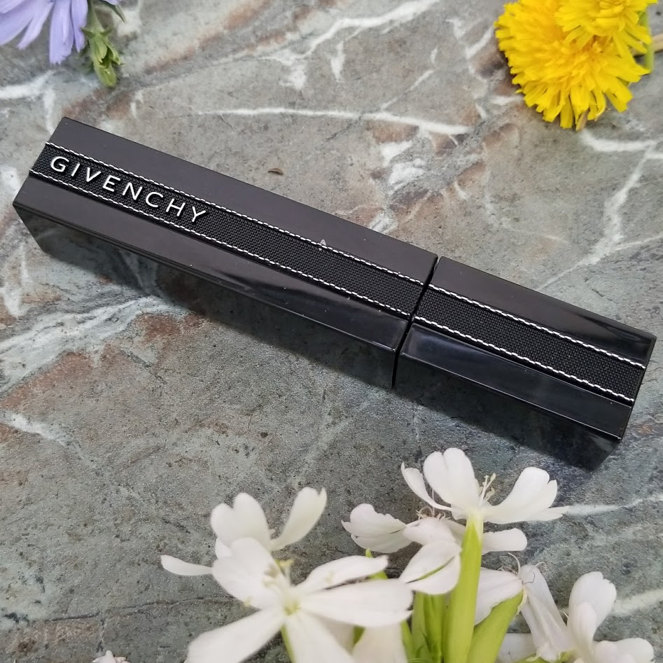 Givenchy Noir Interdit Mascara