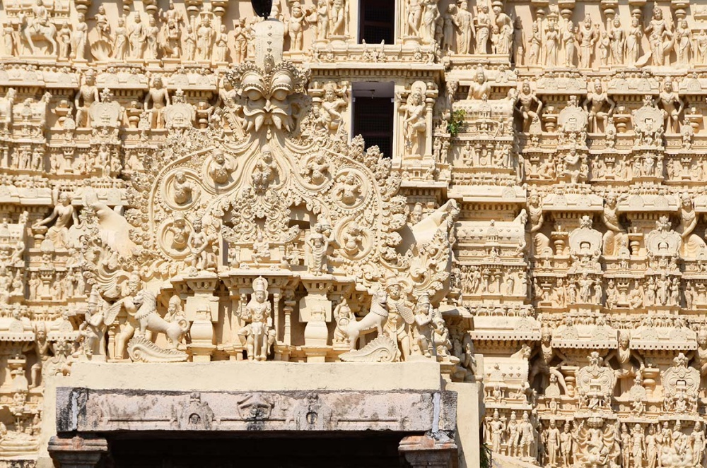 Sree Padmanabhaswamy, o templo de um trilhão de dólares na Índia