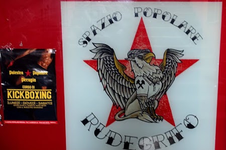  Treffpunkt der Ingrifati (Fans des Fußballclubs AC Perugia) im Vorort San Sisto.