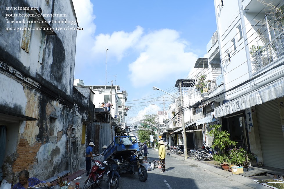 Những bức tường rêu phong ở Sa Đéc