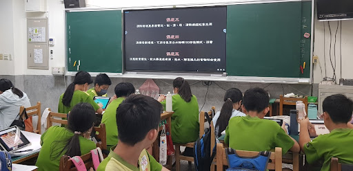 10799