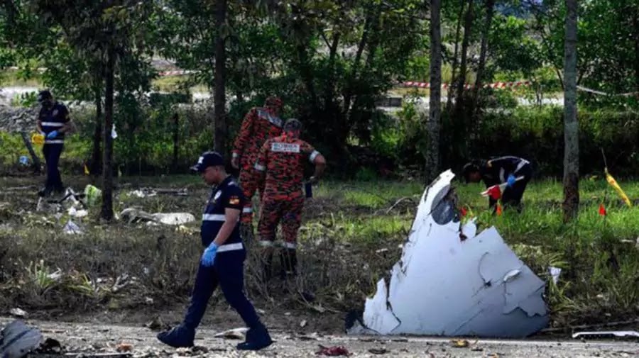 Pesawat Jet Pribadi Jatuh Di Tol Malaysia Menewaskan 10 Orang