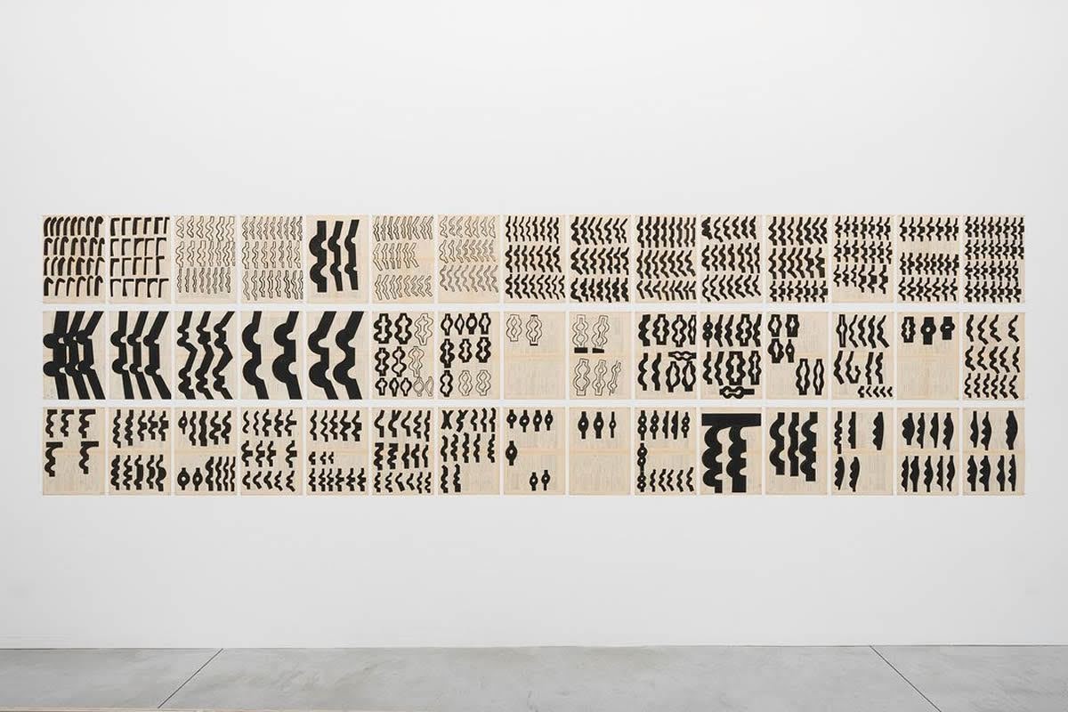 Mario De Brabander, Prehistorisch Ritme (Prehistoric Rhythm), series of 45 paintings on paper, 2023, Courtesy Gallery Kristof De Clercq