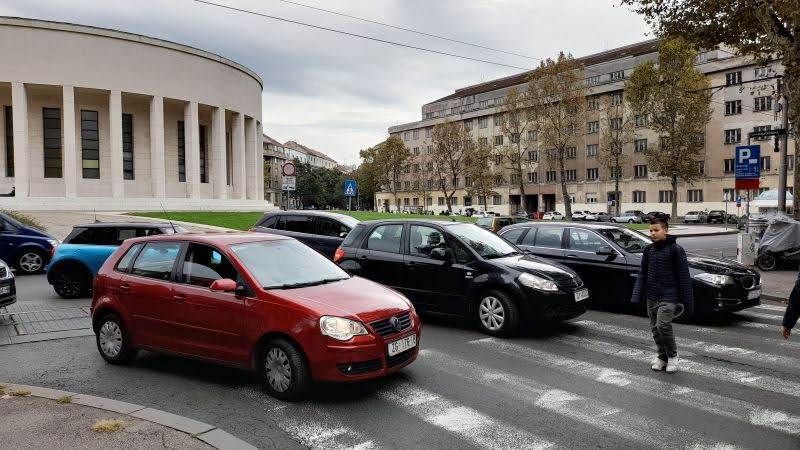 Slike iz Zagreba (ili tako nekako) - Page 4 ADCreHcsSpvoZHO3mYWPGWXOXzRFfhchRVPK0UzLceSQHHnhMysckHbiphZQX6px8gTwMmBm95qvLJxa0obkm7JHDuHrbFZ-E2YQenl4iN7QoFM4dXYEBHiP6zhvZRRaDuysE2lwIJlrbAa22WoxFuRVX2rrpA=w800-h450-s-no?authuser=0