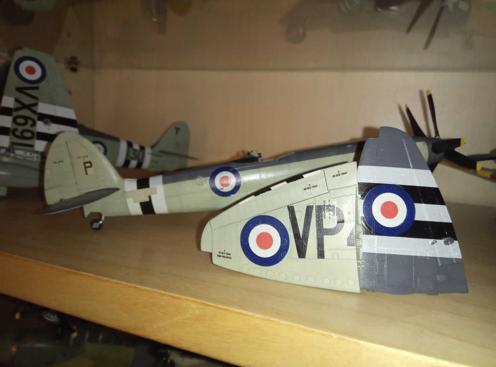 Seafire Mk 47 Airfix 1:48 ADCreHd0giZzuOVePVYFEUQDEXD1wQaUmadWVyOJRcQ9kAp3P27IF9xU0V_ikfzA_MlBjrO2jTQd5Np1nMZi3cnZIl-ah_FnJtniwMJMHMf1oAqf0krv08dOdyR5SR8AkGkOv0YB6u99V7pH-UvbcROsn6jfEg=w1681-h1246-s-no?authuser=0