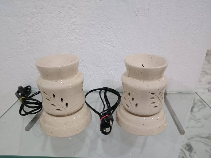 Ceramic Diffuser Oil Lamp for Home Decor Set of 1 (Product No.21)