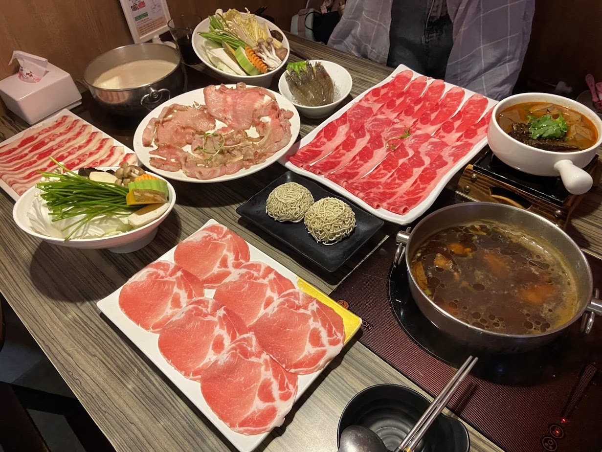 台北鍋際大賞｜開箱台北得奬火鍋店｜台北必吃火鍋肉老大、品湯、