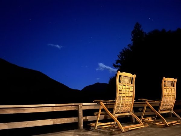 デッキで星空を眺めたり