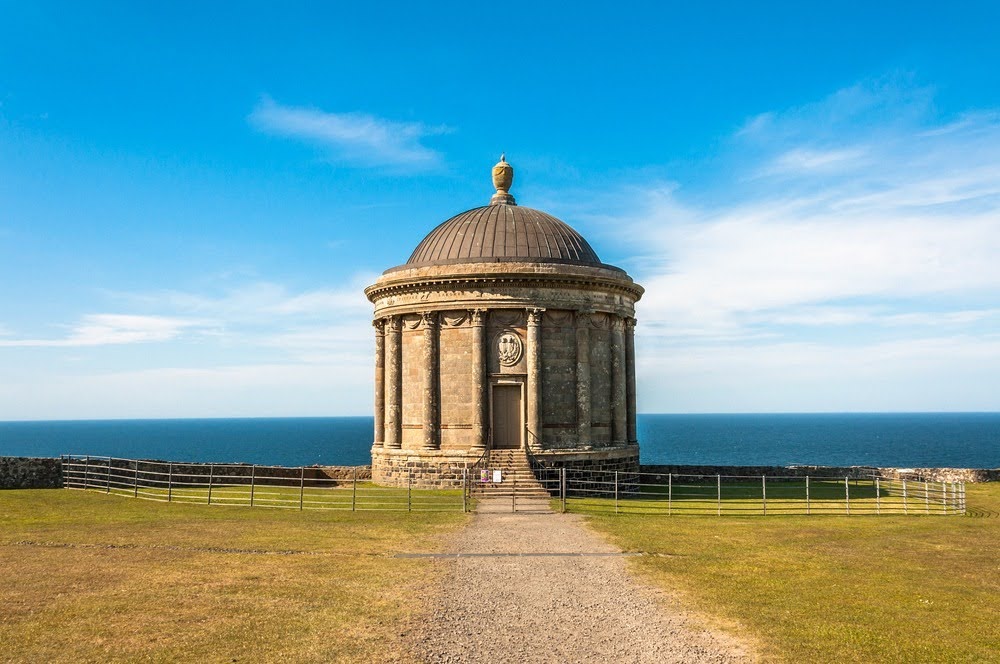 O fascinante templo de Mussenden erguido beira de um penhasco