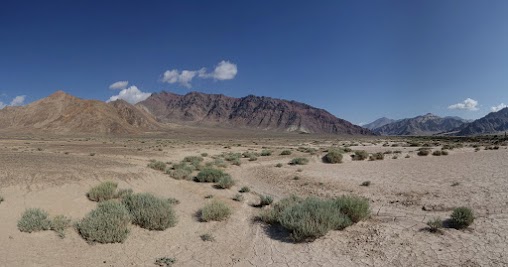 Weite, trockene Landschaft nördlich von Murghab.