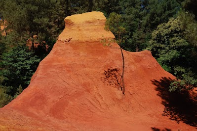 Ocker-Felsen in Roussillon