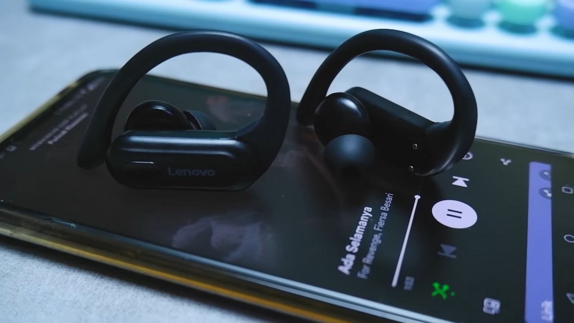 Lenovo XT60 Review: Low-Cost Earbuds with High Audio Quality