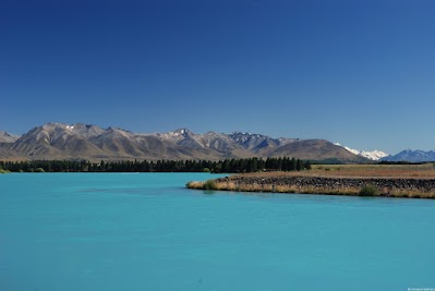 Lake Ruataniwha und Ben Ohau Range.