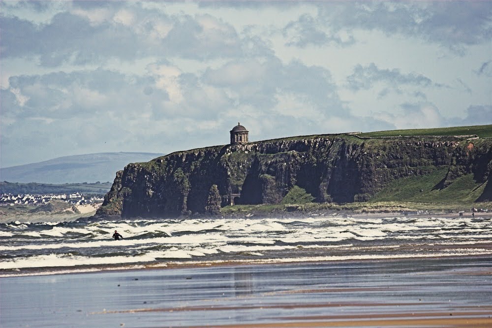 O fascinante templo de Mussenden erguido beira de um penhasco