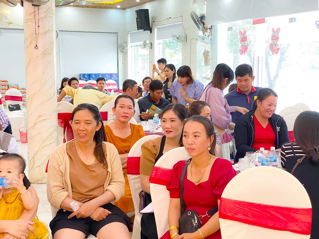 KHÁCH HÀNG NÓI GÌ VỀ CÁC SẢN PHẨM CHUYÊN DÙNG TRONG NUÔI TRỒNG THỦY SẢN CỦA CÔNG TY DIÊN KHÁNH KỸ SƯ LANG?