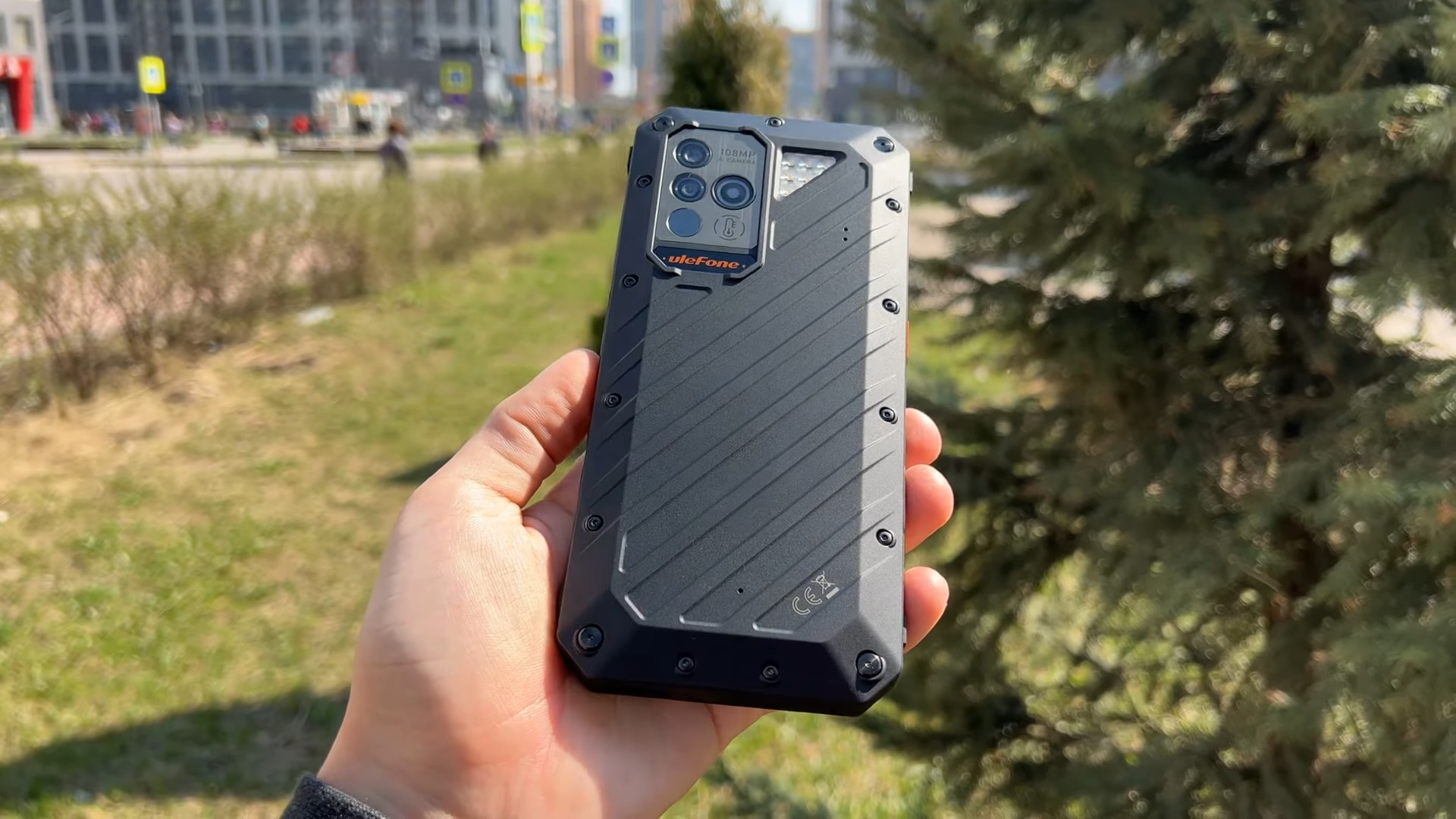 Ulefone Power Armor 18 Ultra & Armor 18T Ultra Review: Rugged Flagship Smartphones with a Thermal Camera, and Temperature Measurement