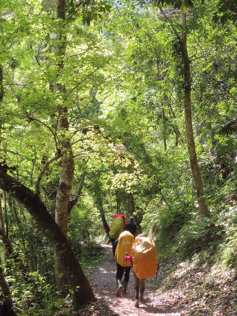 2023_八通關越道路 之 瓦拉米山屋~山風登山口**