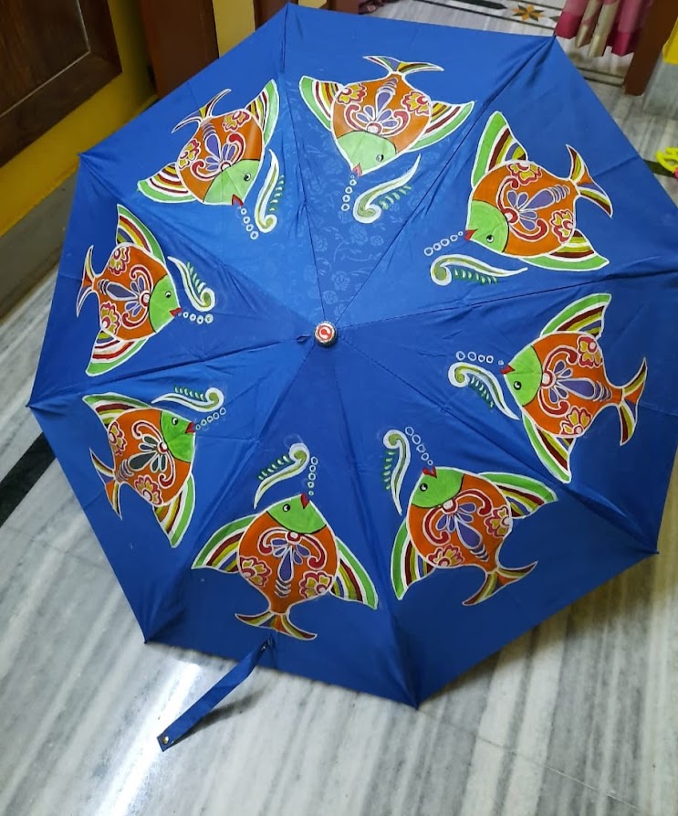 Beautiful 3 Fold Acrylic Fish Painting Umbrella (Washable)