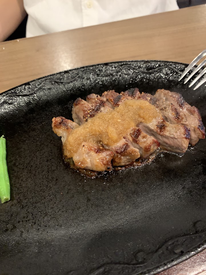 平塚駅徒歩２分ステーキハウス１３４店内ステーキ一覧