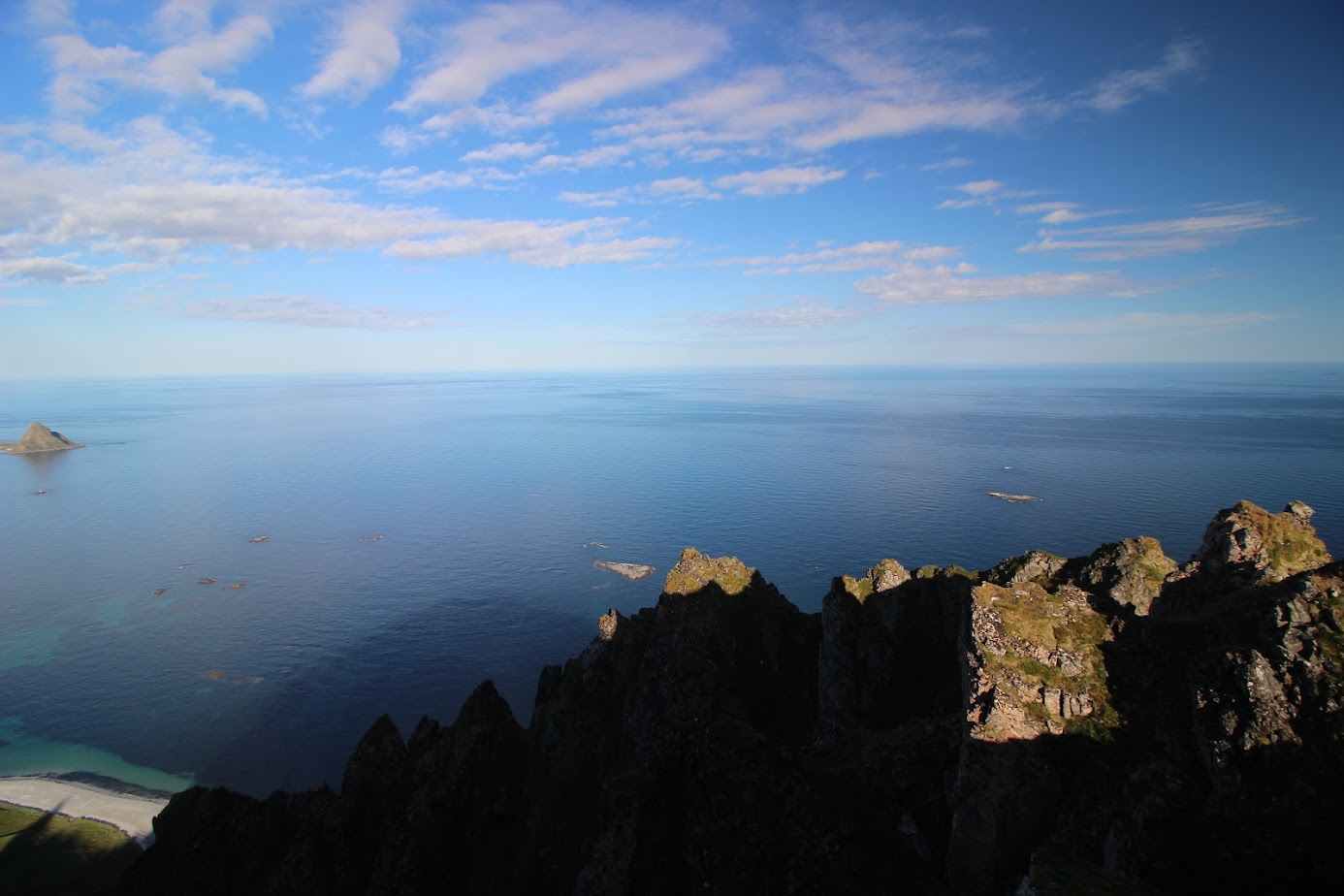 По волнам памяти (Nordkapp, острова Senja, Vesteralen и Lofoten в августе 2023)