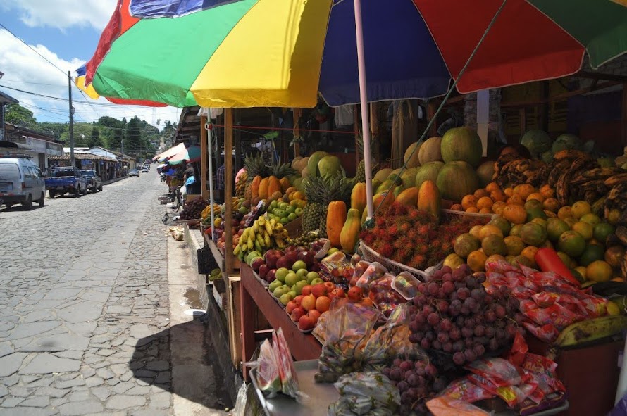 Fruit stall in Concepción de Ataco el salvador