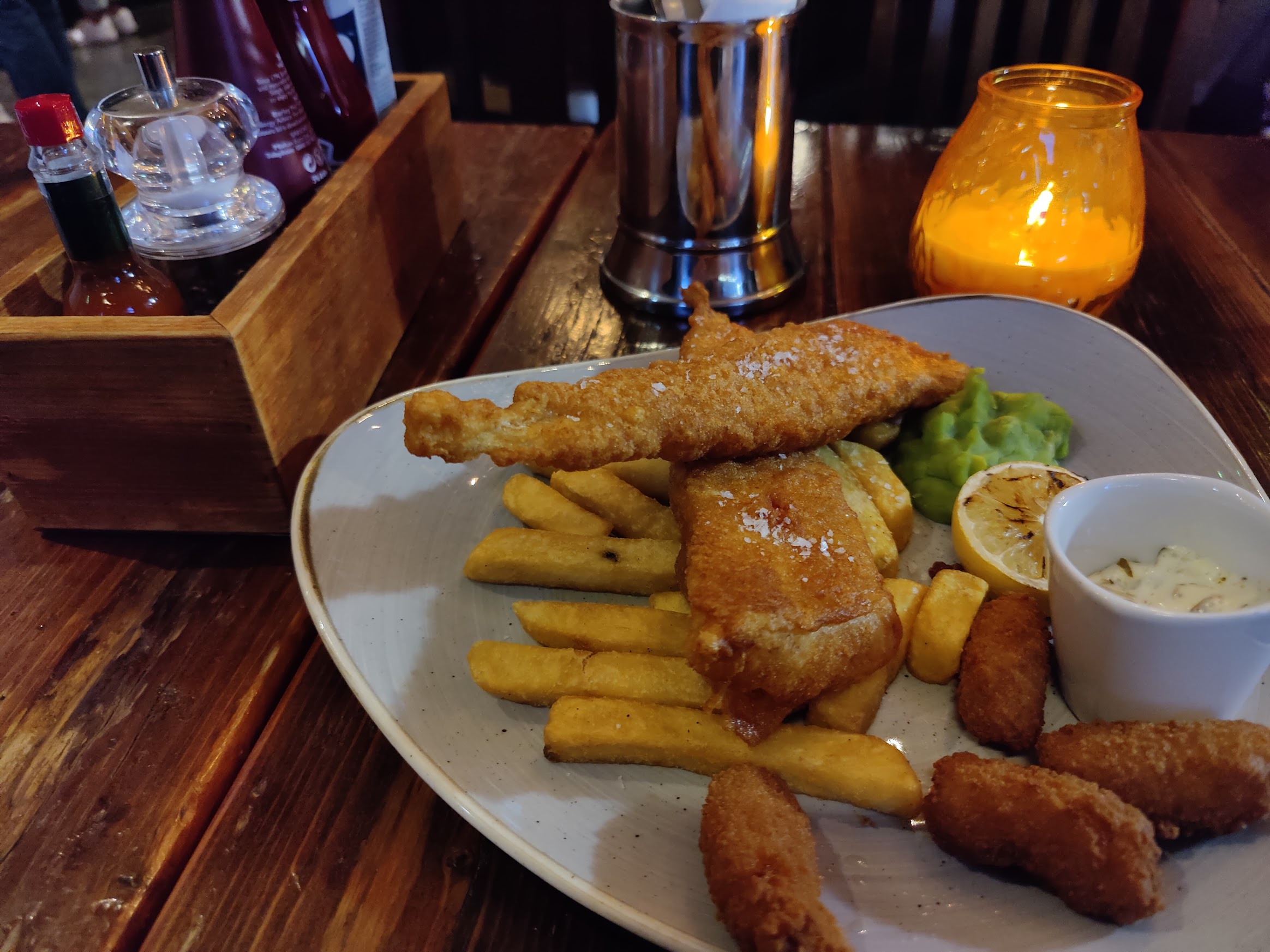 Fish and chips in The Porcupine