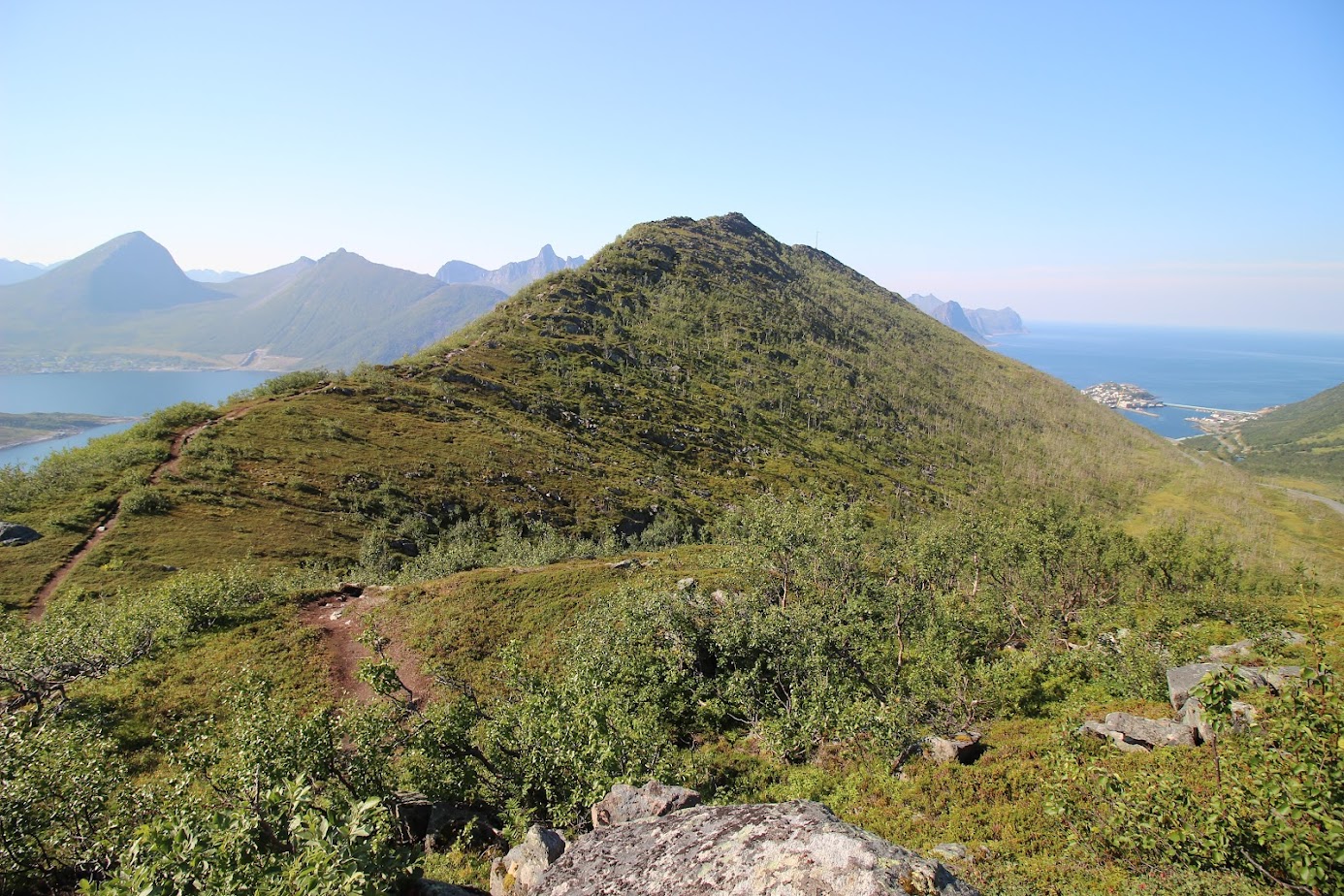 По волнам памяти (Nordkapp, острова Senja, Vesteralen и Lofoten в августе 2023)